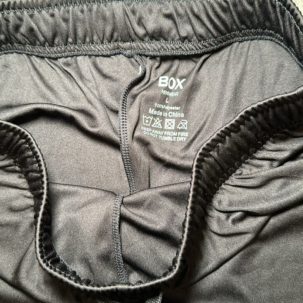 Box Menswear Athletic Shorts (NWOT) - Large - Picture 4 of 4